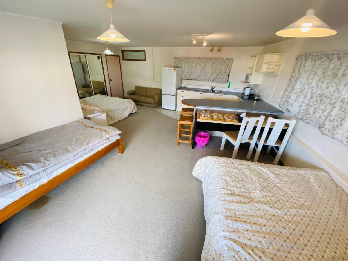 Familyroomwithbathroom2Aldult (Adults Only) Auckland Exterior photo